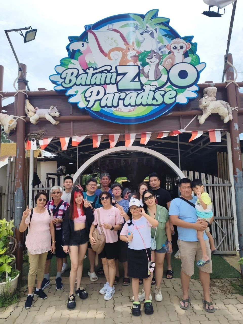 Batam Paket Tour 2D1N Batam Zoo